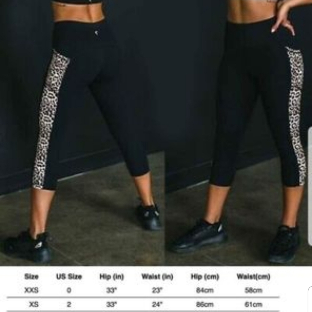 Zyia Capri leggings size 4 NWOT